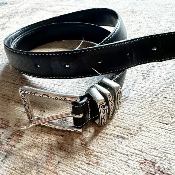 Casual Corner Accessories - Vintage Italian Genuine Leather Belt Silver Design Style Medium Casual Corner